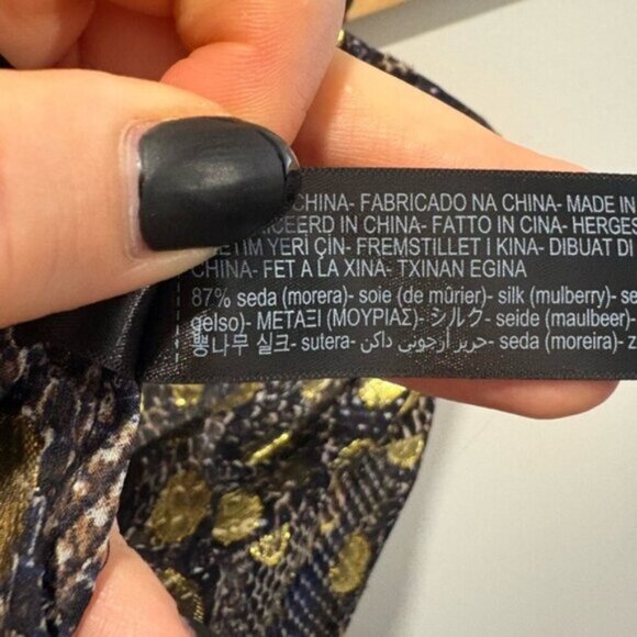 🌟 MASSIMO DUTTI🌟 Mulberry Silk Blend Blouse - Picture 9 of 10